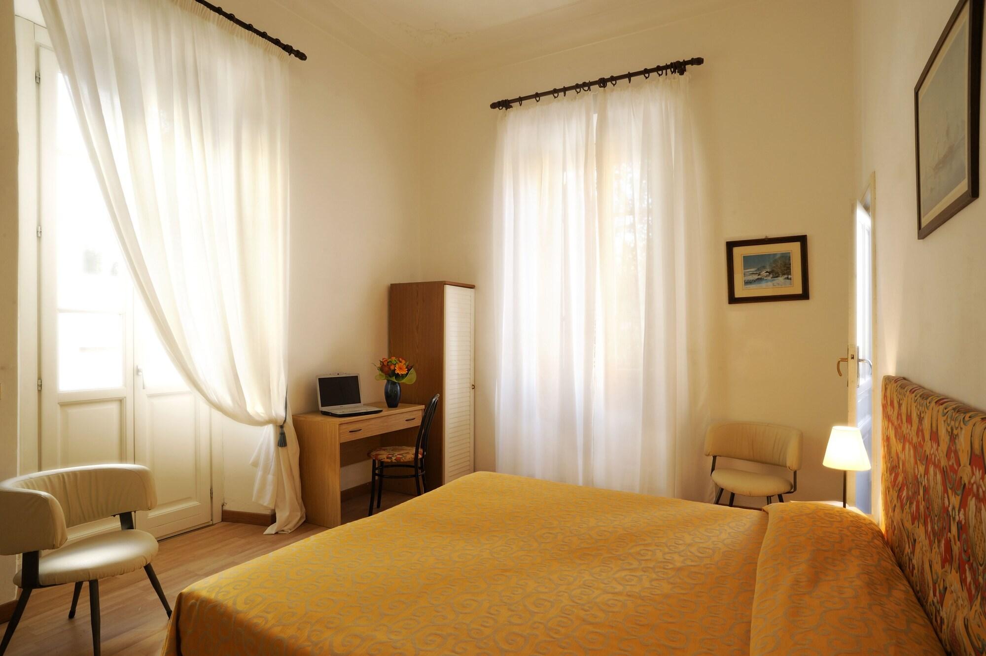Hotel Alfieri 3*